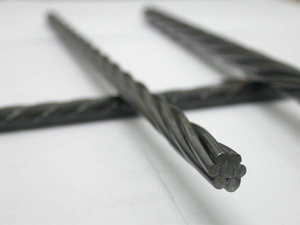 Steel wire strands with 1-7 structure.